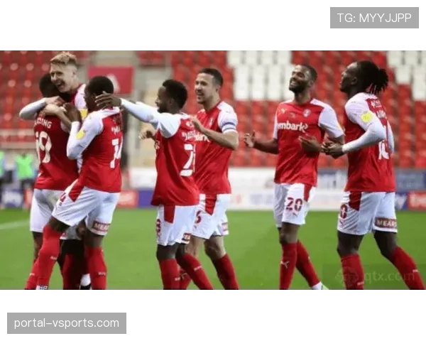 国王杯赛场传控与防反战术博弈 不同级别球队风格迥异